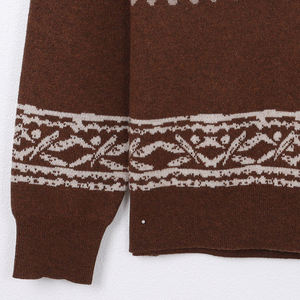 เสื้อสเวตเตอร์คอเต่าสีน้ำตาลของผู้ชายลายนอร์ดิกความต้องการสูง - Product Image 4