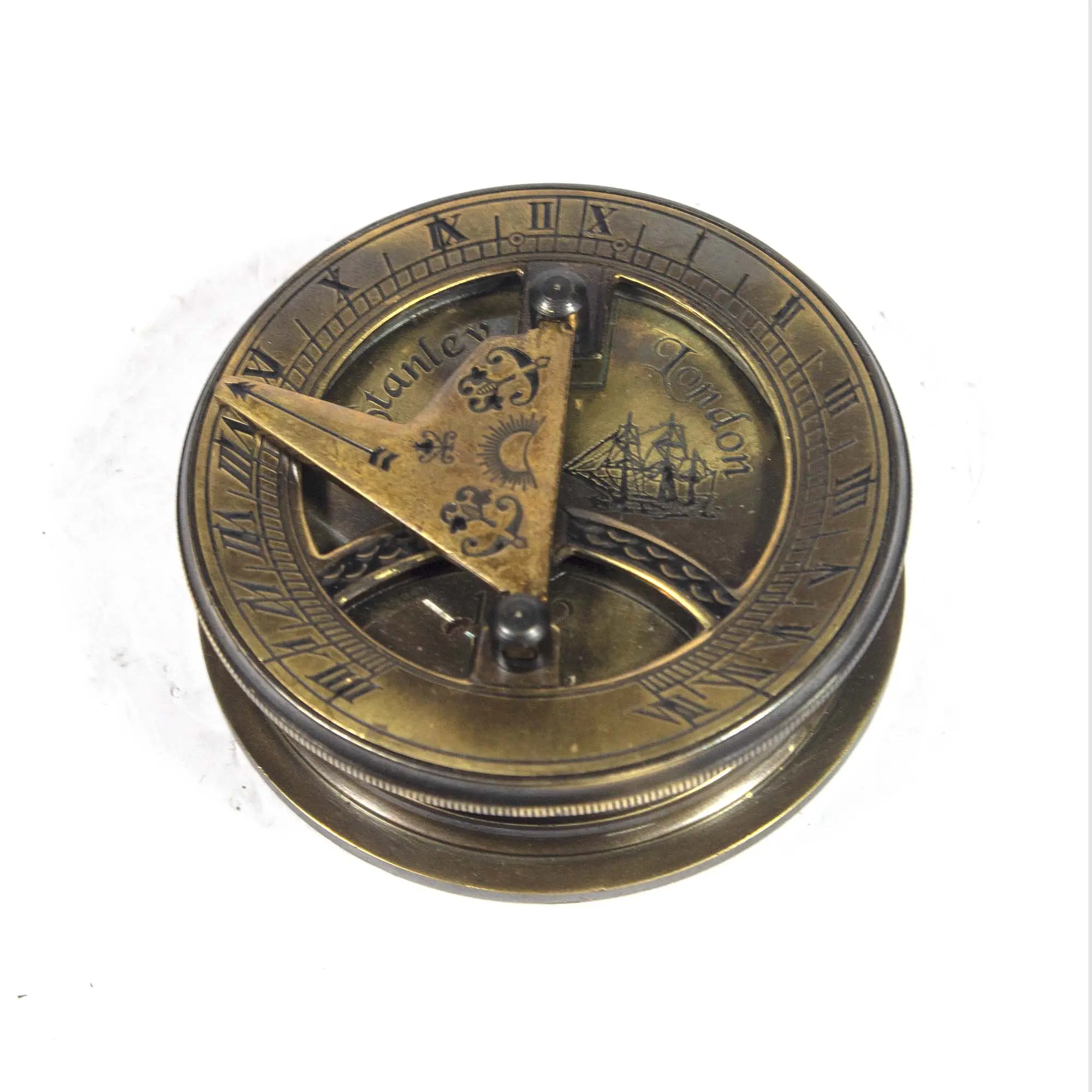 Brass sundial compass with wooden box Magnetic Directional Collectible Compass for Field Outdoor Navigational