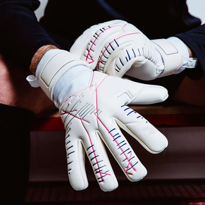 Venta en línea Mejor precio Hombres Fútbol Guantes de portero Estilo profesional Guantes hechos portero - Product Image 2