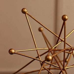 Aluminio personalizado impreso Mesa decorativa para el hogar Oficina latón Showpiece Showcase - Product Image 4