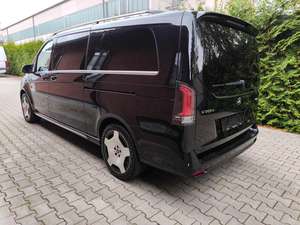 รถตู้ Mercedes V 300 d 4MATIC 11 ที่นั่ง ดีเซล สีดำ เกียร์ออโต้ พวงมาลัยซ้าย มือหนึ่ง/มือสอง ขาย - Product Image 3