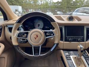 รถยนต์มือสอง Porsche Macan S ปี 2015 ราคาถูก ขาย - Product Image 3