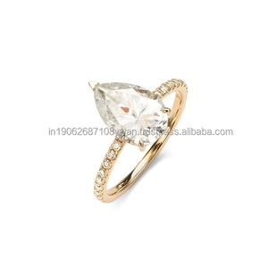 Bague de fiançailles Moissanite de qualité supérieure en argent sterling taillé émeraude bijoux élégants pour cadeau de proposition de fiançailles - Product Image 5