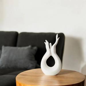 Céramique Tenant Mains Vase Nordique Minimaliste Décor Symbole De L'amour Ensemble Unique Cadeau Unique Pour La Maison - Product Image 6