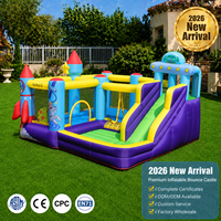 Château gonflable avec toboggan pour festival communautaire, faible MOQ, adapté à 3 enfants, plusieurs zones de jeu, parois latérales surélevées, taille personnalisable disponible