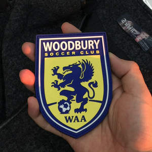 ป้ายยางสั่งทำขายส่ง ป้ายยางพีวีซีแบบนิ่ม ป้ายยางพีวีซีแบบ 3 มิติ พร้อมโลโก้ของคุณ - Product Image 3