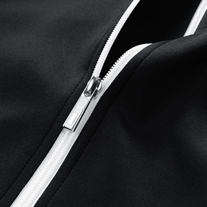 Derniers modèles Veste et pantalon d'échauffement décontractés en polyester 100% avec fermeture éclair et fond flexible à col montant pour adulte Vêtements de sport OEM Survêtements - Product Image 2