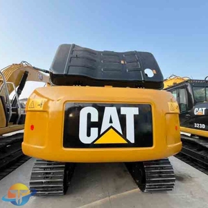 Excavatrice d'occasion CAT320D2L, moteur 112KW, modèle 2023, capacité de la benne de 1m, 1196 heures, bon état - Product Image 1