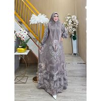 Producto de calidad Zerina Moonlight Elegance Glamorous Muslimah Outfit de Indonesia con diseño fluido Motivo adornado Estilo formal