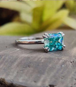 แหวนแต่งงานสำหรับผู้หญิงแหวนหมั้นเพชรโมอิสสีทองสดใส10kt - Product Image 3