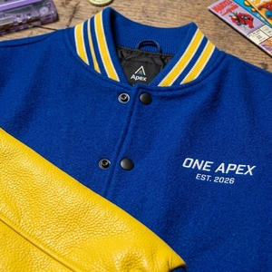 Veste de baseball rétro personnalisée des années 90 ONEAPEX à capuche pour homme, bleu et jaune, avec manches en cuir et laine, OEM ODM - Product Image 4