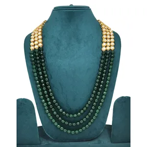 Ensemble de collier de luxe Kundan avec perles vertes longues et plaqué or 24 carats en cuivre, bijoux de mariée raffinés pour les mariages - Product Image 4