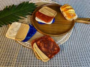 Usually Ensemble de sous-verres en résine de qualité habituelle avec effet océan Dessous de verre décoratifs carrés ronds en résine époxy par Craftsy Home - Product Image 2