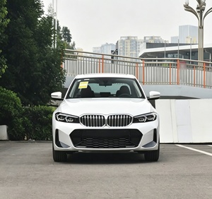 BMW Serie 3 320i M Sport 2024 Usado, Diésel, Automático, Asientos de Cuero, Sedán con Tracción Trasera y Tracción en las Cuatro Ruedas - Product Image 3