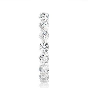 Anillo de Compromiso y Matrimonio de Oro de 18 Quilates con Diamante Redondo de Corte Brillante Cultivado en Laboratorio, Certificado por IGI, Color E, Claridad VVS1 - Product Image 4