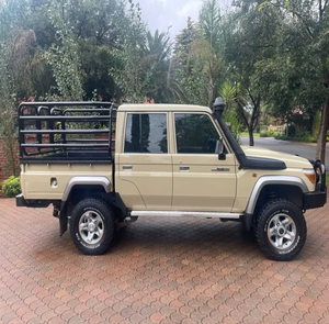 Toyota Land Cruiser 1Hz รถกระบะสะอาดสีดำ/ขาว/น้ำตาลดีเซลคู่มือ lhd/rhd - Product Image 2