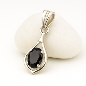 Collier pendentif minimaliste en argent sterling 925 avec onyx noir taille ovale, plaqué rhodium, pour fiançailles et usage quotidien - Product Image 4