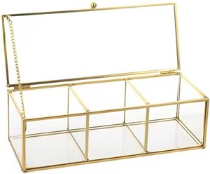 Caja de Vidrio Vintage Artesanal, Caja Decorativa para Joyas y Almacenamiento, Color Dorado, Forma Cuadrada, Decoración para el Hogar - Product Image 5