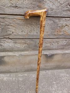 Ese bastón de madera tallado a mano, perilla de latón, mango, acabado pulido, bastón de uso diario para hombres y mujeres - Product Image 2