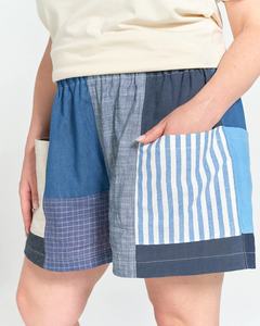 Oferta de Verano 2025: Shorts de Mezclilla para Mujer con Encaje y Retazos, Corte Regular, Diseño Calado, Jeans Cortos Lavados - Product Image 1