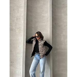 Women's <b>Quilted</b> Vests Wholesale Elegant <b>Waistcoats</b> for Layering - Product Image 4