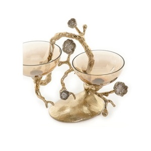 Bols à aliments décoratifs ronds en aluminium et verre avec finition naturelle, parfaits pour les ustensiles de cuisine élégants et les plats à salade. - Product Image 2