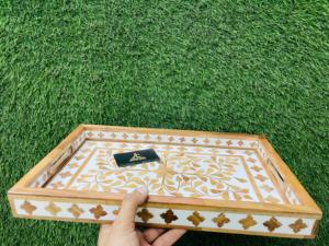 Bandeja de madera de alta calidad con textura de diseño floral tradicional de artesanía de arte de madera - Product Image 2