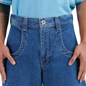 Artistical Uprising Dark Stone 26 pulgadas Collector Denim Edición limitada Costura de contraste pesado Bordado icónico - Product Image 5