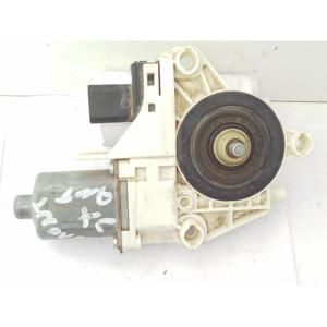 MOTORE ELETTRICO ALZACRISTALLO ANTERIORE SINISTRO FIAT Freemont 1a Serie 0130822473 (11>) - Product Image 1