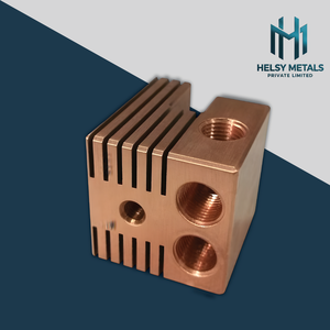 Bloc en cuivre usiné VMC durable pour applications à courant élevé avec filetage de précision et fentes de dissipation thermique - Product Image 4