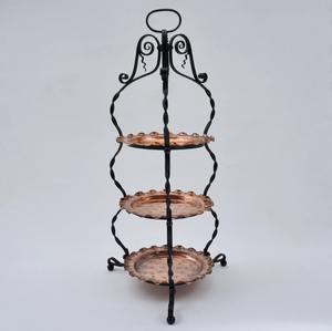 Soporte para pastel de placa de cobre y Metal negro, exhibición de postres de diseño Vintage para fiestas, bodas y decoración de Mesa para el hogar de la India - Product Image 1