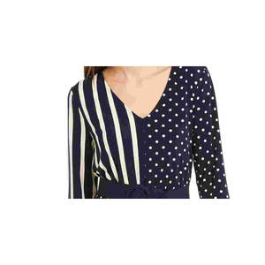 Top da donna Alfani blu con maniche a 3/4 e scollo a V, fantasia, da indossare al lavoro, taglia media, realizzato in poliestere - Product Image 2