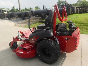 Cortadora de Césped Ferris 5902145 ISX3300 de 72 Pulgadas, 40 HP, VAN EFI, Autopropulsada, Caja Recolectora de Césped de 100 L, 1 Año de Garantía, con Suspensión Completa - Product Image 1