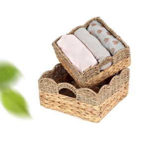 Mélange de jacinthes d'eau festonnées paniers de rangement en jonc de mer paniers tissés à la main pour l'organisation et la décoration fabriqués au Vietnam - Product Image 2