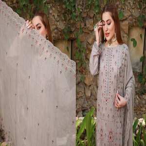 Fancy Wears Ropa asiática Venta al por mayor Pakistán y Damas Indias Camisa de césped de alta calidad de 3 piezas con Pantalón de algodón - Product Image 5