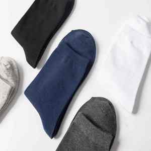 Chaussettes en coton peigné pour hommes, chaussettes noires décontractées, respirantes, de haute qualité, pour hommes, chaussettes athlétiques grande taille - Product Image 2