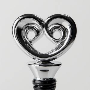 Una pieza de hierro forjado de espiga completa con un mango retorcido, que ofrece un aspecto rústico pero refinado que atrae a los amantes del minimalista - Product Image 1