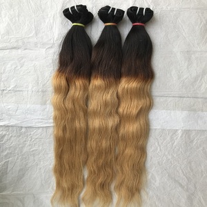 Extensions de Cheveux Ondulés Ombrés 22 pouces Qualité Supérieure 12A, Nouveaux Cheveux Vierges Indiens du Temple de Cambodge, Vente en Gros, Fournisseur Indien - Product Image 2