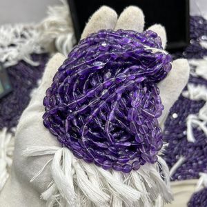 Piedras preciosas sueltas de amatista púrpura natural Hilo de 15,5 \ "con cuentas de pepita de 6mm-8mm y 8mm-10mm Piedra preciosa azul - Product Image 1