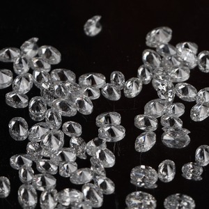 M.K Corporation 3,5*4,5mm White Lab Grown Diamond Oval Cut (EF & VS) Diamante suelto para joyería - Product Image 2