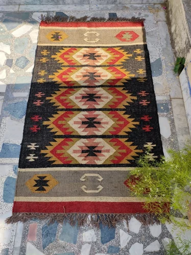 Identique à l'image