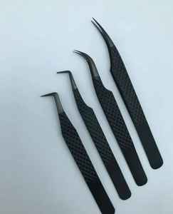 แหนบต่อขนตาแบบมืออาชีพ ปลายไฟเบอร์ทนทาน ความแม่นยำสูง ความยาว 10 มม. ด้ามจับรูปหัวใจ สีดำสนิท สแตนเลสแบบกำหนดเอง - Product Image 6