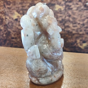 Piedra solar natural hecha a mano de 5 pulgadas Ganesha Idol 300 a 350g estatuilla de piedras preciosas sueltas - Product Image 5