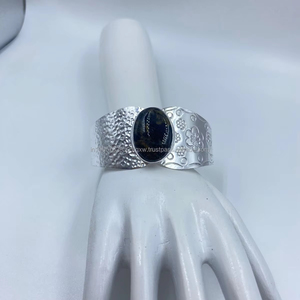 กำไลข้อมือเงินสำหรับทุกเพศดีไซน์ทันสมัยพร้อมพื้นผิวที่สามารถปรับได้เครื่องประดับมุกที่ทันสมัย - Product Image 1