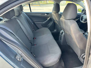 Auto Usado de Calidad a Precio Accesible, Volkswagen Jetta S 2014, Volante a la Izquierda - Product Image 4