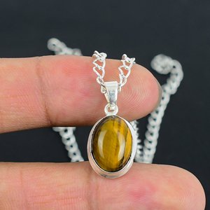 Collier pendentif tendance et élégant en œil de tigre naturel, en argent sterling 925, ovale 8x10mm, fait main, bijou délicat et minimaliste, cadeau - Product Image 2
