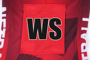 ชุดยูนิฟอร์มเน็ตบอลหญิงคุณภาพสูง ระบายอากาศได้ดี แห้งเร็ว ผลิตจากโพลีเอสเตอร์ รับผลิตตามแบบ สกรีนลายแบบซับลิเมชั่น OEM - Product Image 4