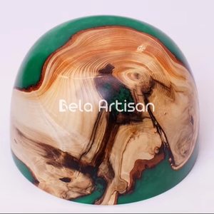 Cuenco de madera y resina hecho a mano, frutero redondo decorativo con madera natural Burl y diseño de epoxi verde - Product Image 4
