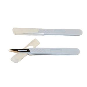 Lame de scalpel chirurgical stérilisée en acier inoxydable rentable pour une utilisation médicale professionnelle, clinique et chirurgicale générale par MI - Product Image 6