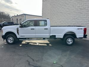 FO-RD F-350 SUPER DUTY XL 2024 PRÊT À ÊTRE EXPÉDIÉ - Product Image 4